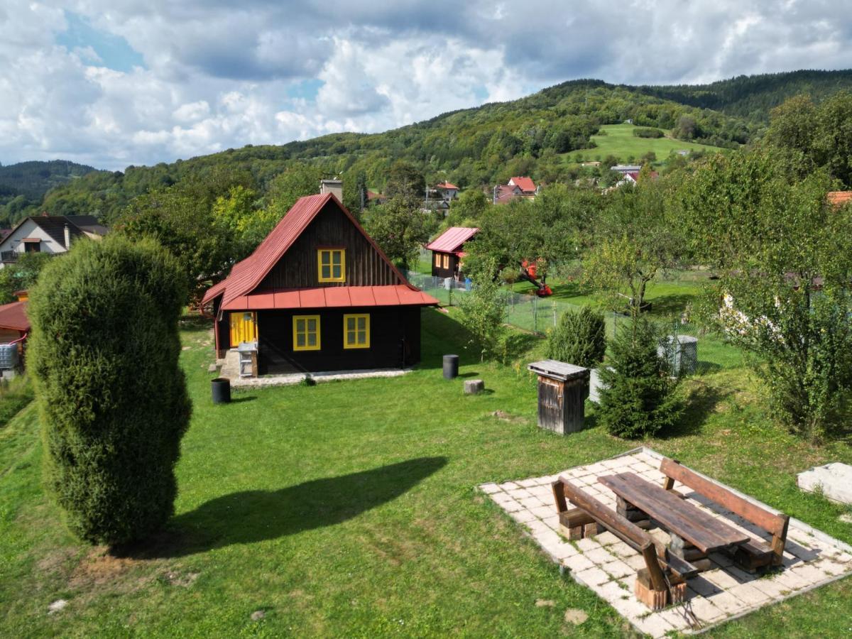 Chalupa U Mestanu Luzna  Esterno foto